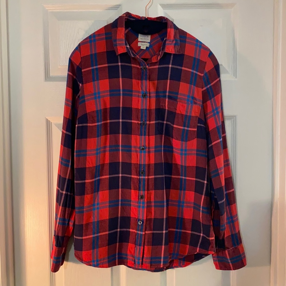 J Crew | perfect fit plaid button down - size XS